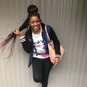 Meet your Posher, Marilyn